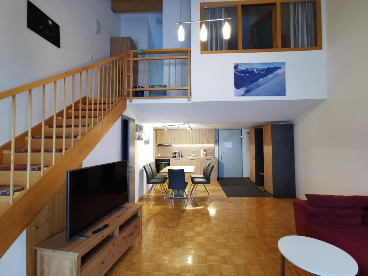 Apartment Bergfuehrer Warth  Luaran gambar